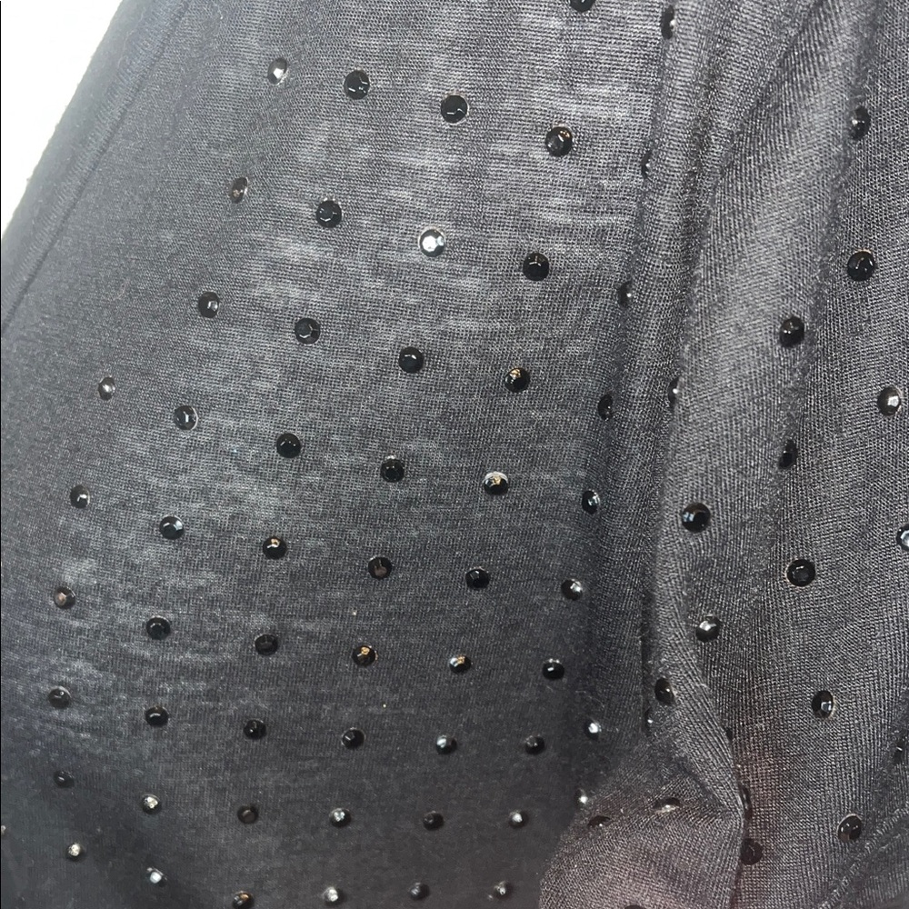 Gibson Black rhinestone V-Neck Top - Picture 3 of 4